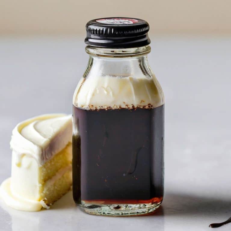 A Simple Vanilla Cake Recipe
