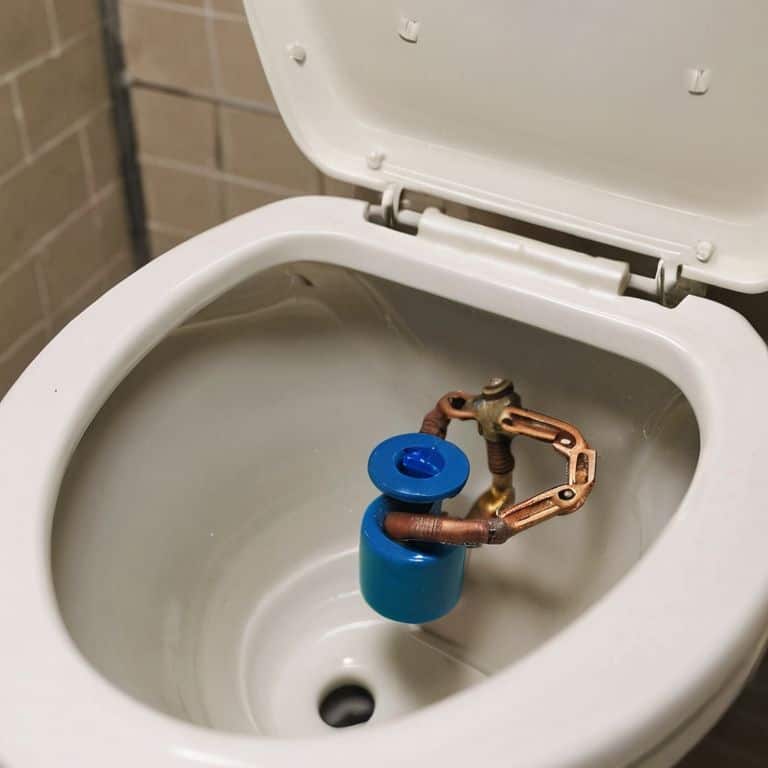 How to replace a toilet flapper